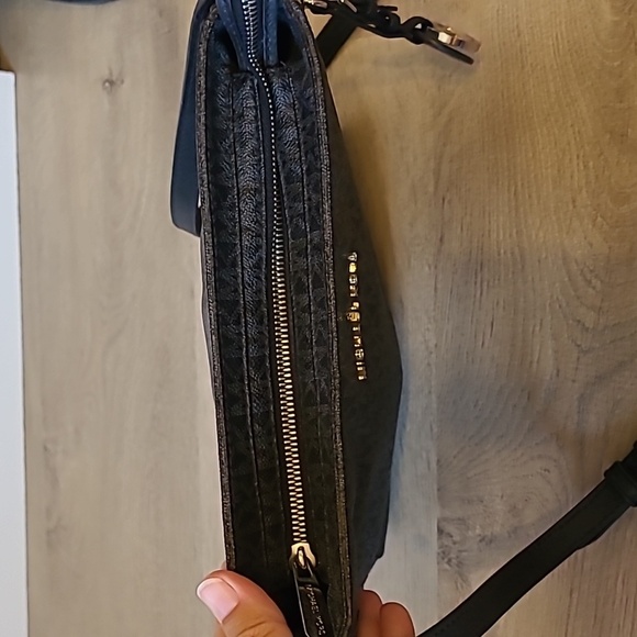 Michael Kors black shoulder bag - Picture 11 of 12